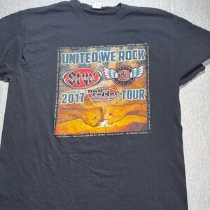 United We Rock 2017 Tour Graphic Tee - Black